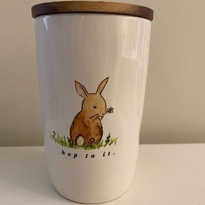 New Rae Dunn “Hop To It” Ceramic Cellar with Removable Wooden Lid.